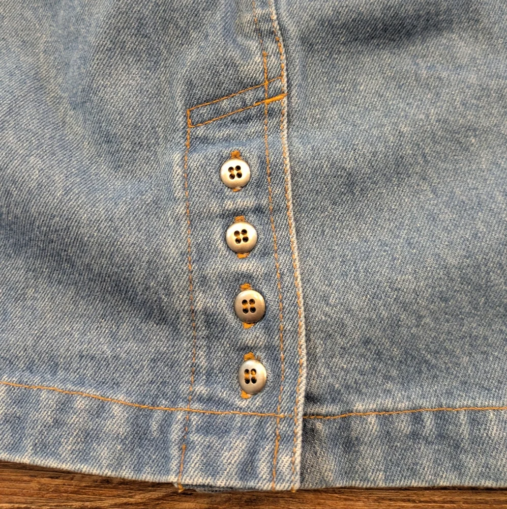Vintage Together! High Waisted Denim Mini Skirt Lace Buttons Floral Pockets Sz 8